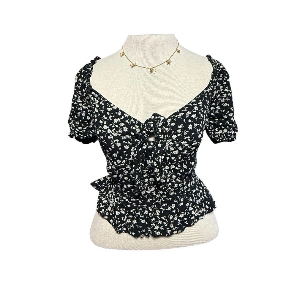 Japana‎ Tie Top Black Floral CottageCore  Whimsigoth Puff Sleeve Y2K 90s